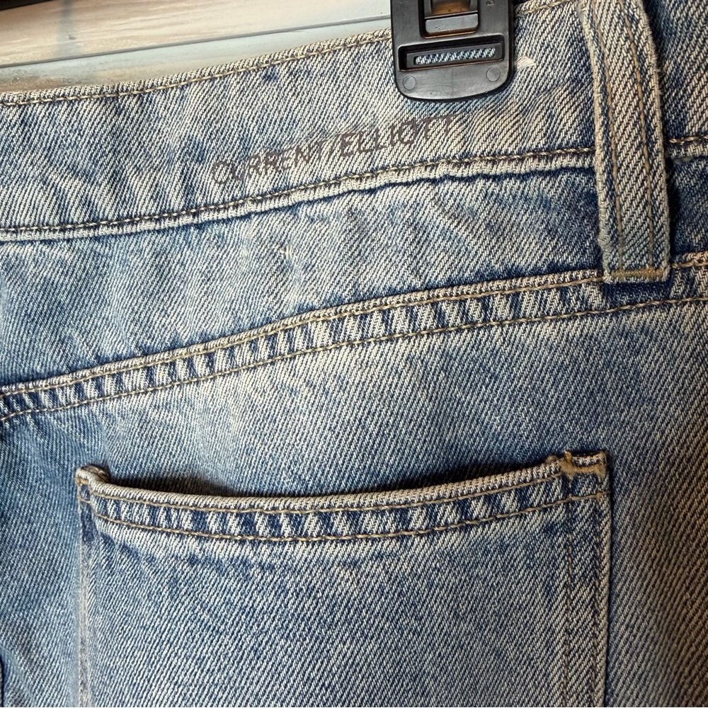 Current/Elliott Jarvis blue jeans in Hartley wash NWT size 30 distressed flare - Picture 6 of 14
